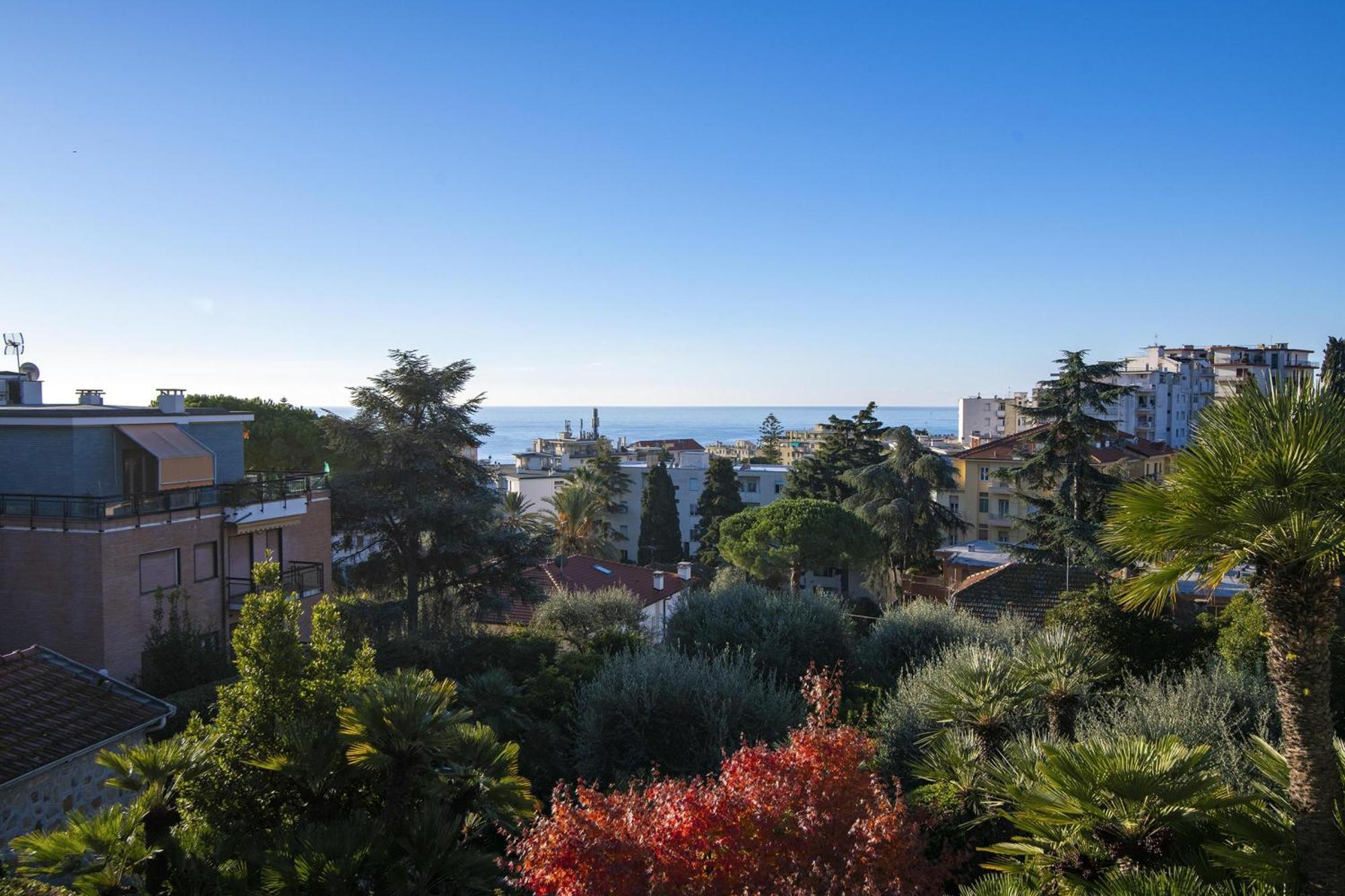 La Lincolnia - With Garden And Seaview - Happy Rentals 圣雷默 外观 照片
