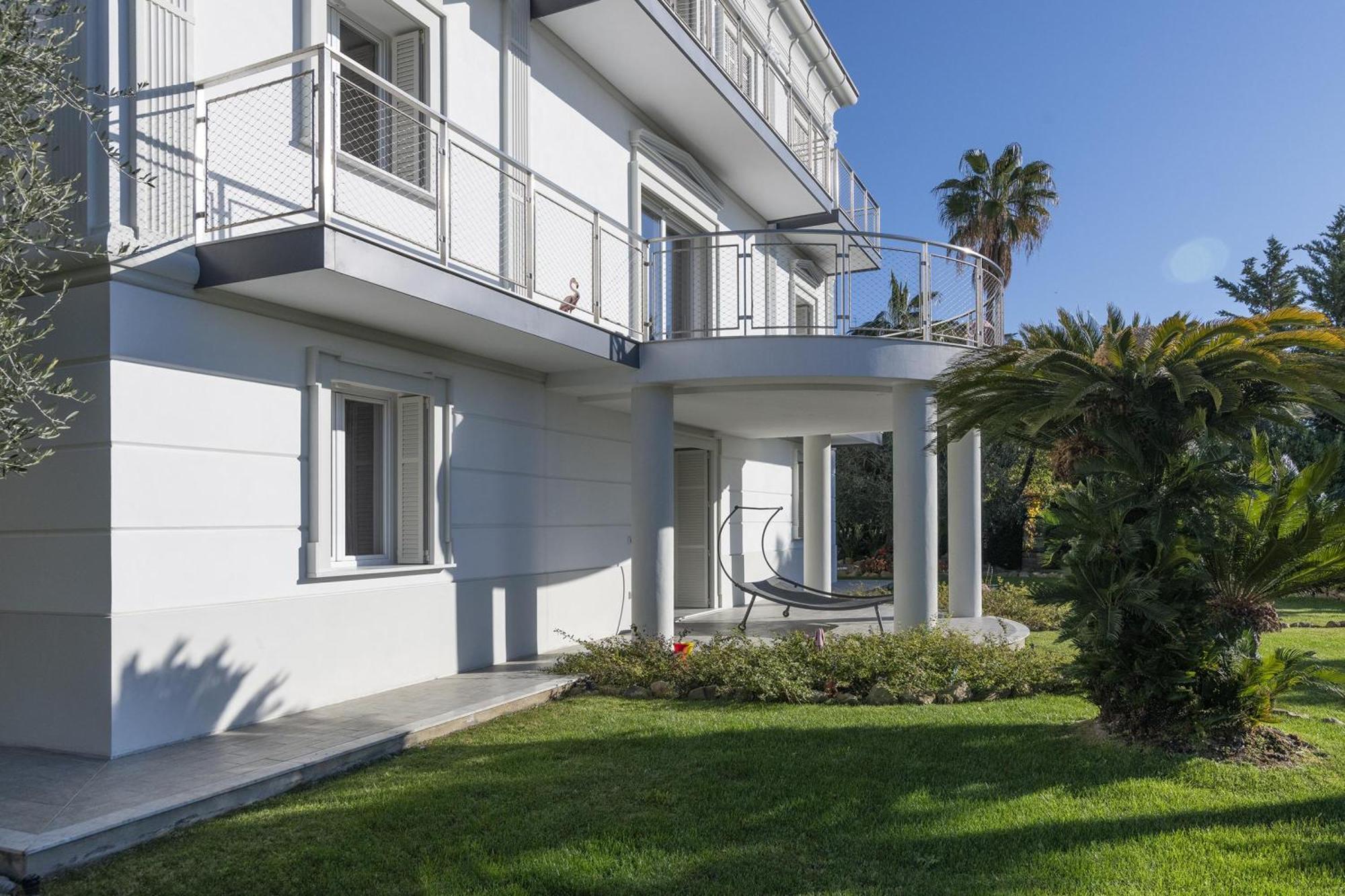 La Lincolnia - With Garden And Seaview - Happy Rentals 圣雷默 外观 照片