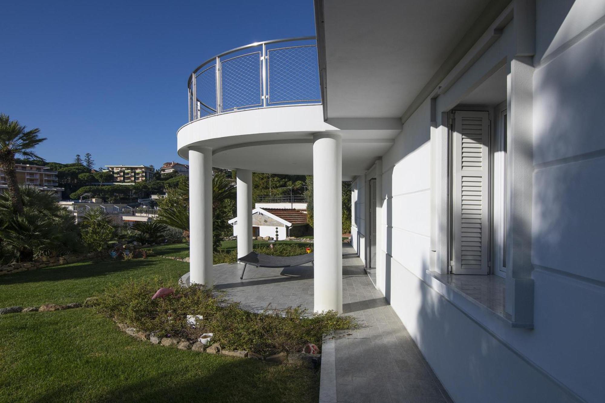La Lincolnia - With Garden And Seaview - Happy Rentals 圣雷默 外观 照片